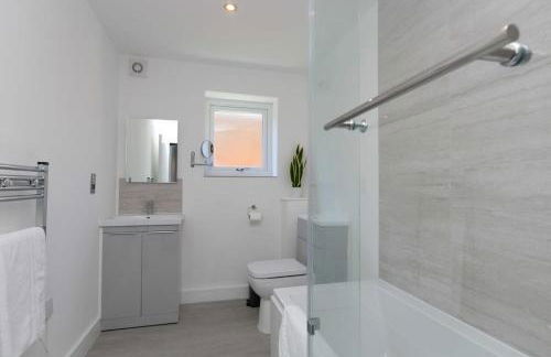 Stunning 2 Bedroom Apartment in Wallasey - Foto 16
