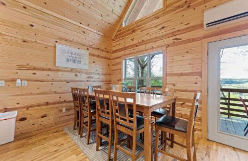 Cabin 3 Mtn View Cabin Near River with Hot Tub and Fire Pit - Foto 21