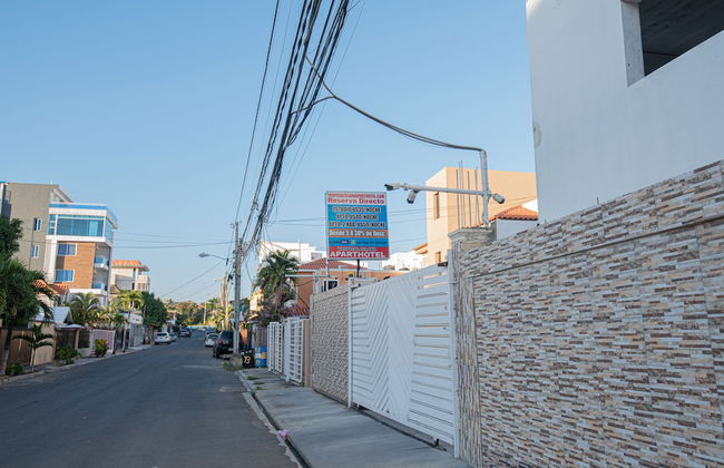 1 Bedroom Apartment Free Wired & Wireless Internet - Foto 15