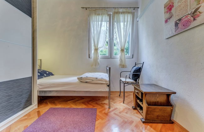 Modern Apartment in Arbanija with Hot Tub - Foto 3