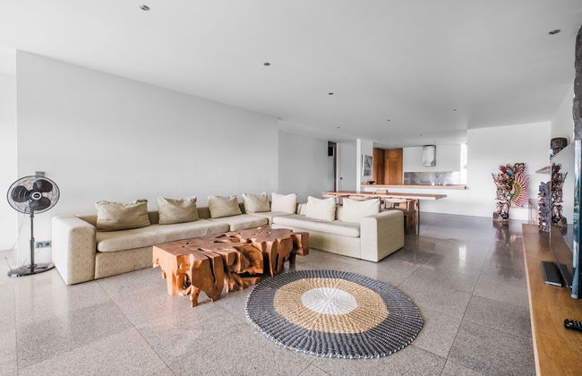 Jimbaran Balangan BeachFront Villa Nakar - Foto 17