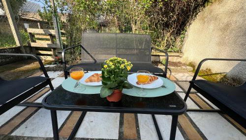 Studio Jozy I confort et jardin en ville 4pers I Futuroscope - Foto 2