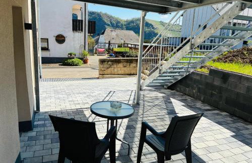 Moselquartier "Reben Apartment" bis 4 Personen moderne Küche` Boxspringbett` Terrasse - Foto 3