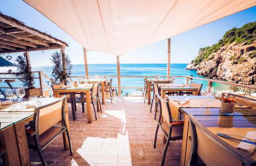 7 Bedroom Villa with Pool - 5mins walk to Cala Llonga Beach - Can Ramon - Foto 49