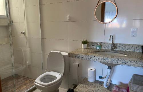 Belíssimo sobrado com piscina - Foto 8