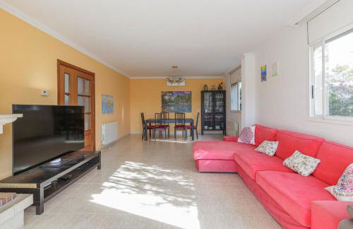 Fantástica casa en alquiler con piscina en Vilanova i la Geltrú - Foto 33