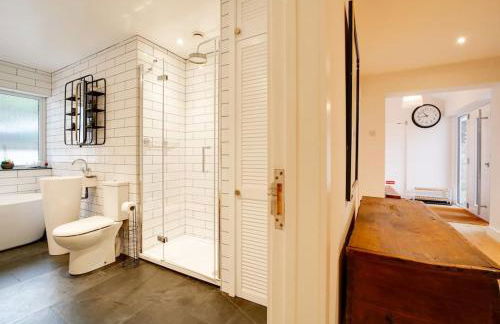 Rivermead Beach House -Modern beach house with indoor pool - Foto 47