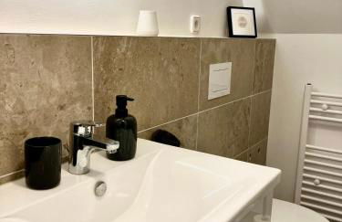 Airport Business Apartment - Foto 19