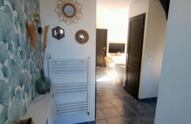 Maison avec terrasses à 300m de la mer Juno Beach - Photo 6