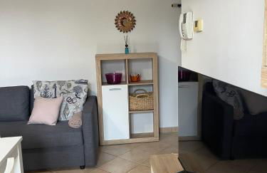 HōM - Appartamento fino a 7 posti letto comodo al centro storico, al casello A1 e alla Stazione AV - Photo 14