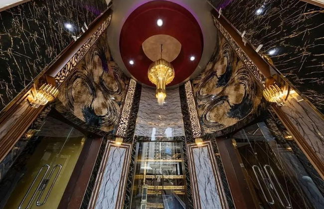 Aleunwan AJyad - Foto 1