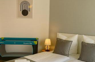 RAHA Apartments - Ihr komfortables Zuhause - HBF - Vollausgestattet - Privat Parkplatz - Foto 21