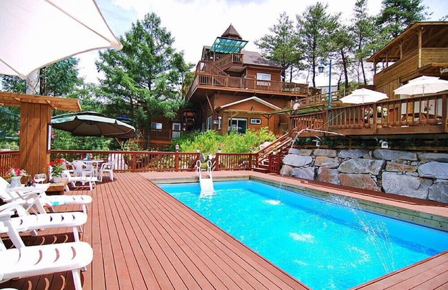 Castel on the hill pension - Photo 46