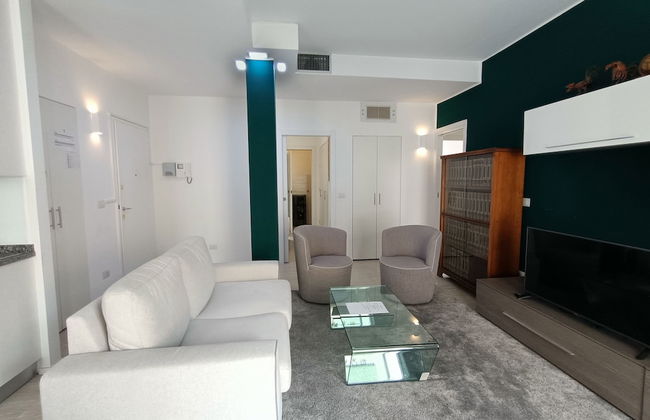 JOIVY Elegant Flat For 4 with 2 Balconies - Foto 11