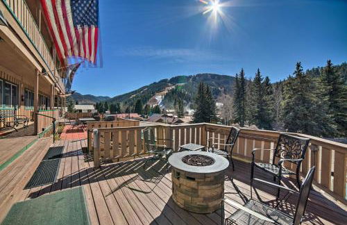 Red River Condo with Fire Pit half Mi to Slopes! - Foto 1