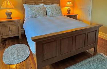 Historic 1818 Riverfront Cottage - Foto 6