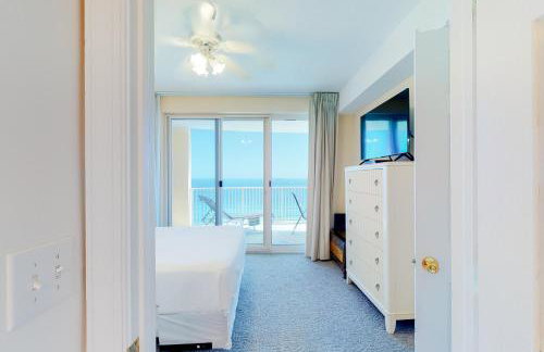 14th-floor oceanfront condo with ocean view pool & hot tub access WiFi & W&D - Foto 19