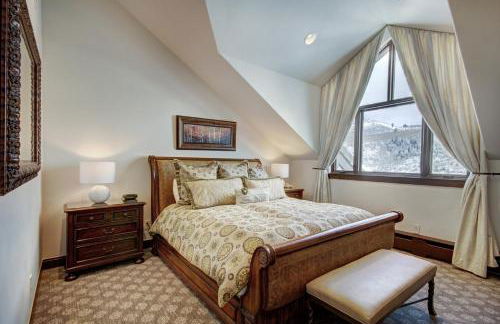 Luxury Ski-In 3 Br Penthouse Inside Pines Lodge, Sleeps 10! Condo - Foto 18