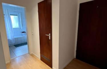 LOOT LARGE /Stadtrand /Parkplatz - Foto 9