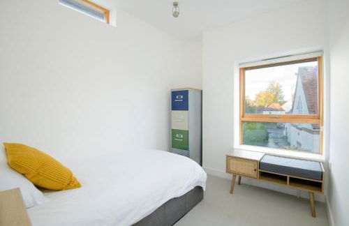 3 Bedroom Eco house in Chichester near Goodwood - Photo 19