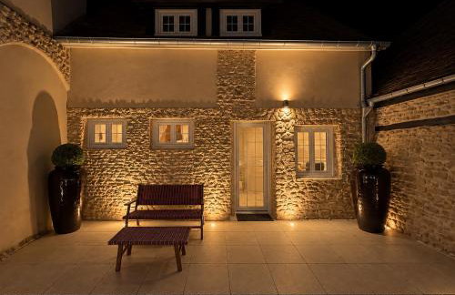 Les Pierres de Pacel - Maison avec Jardin Privé - Foto 13