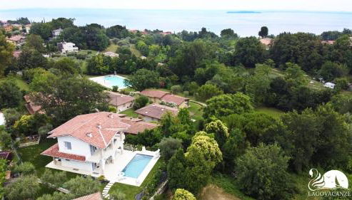 Villa Bocciolo, piscina, giardino, vasca idromassaggio - Foto 2