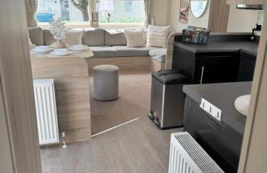 Casita De Cuervo at Shorefield Park - WIFI - Pet Friendly - Passes Included - Photo 15