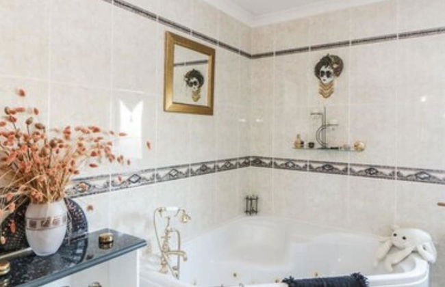 Scardroy Alford - Photo 16