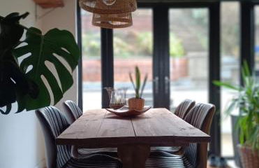 Cosy Coastal Escape with Seaview Terrace - Foto 8