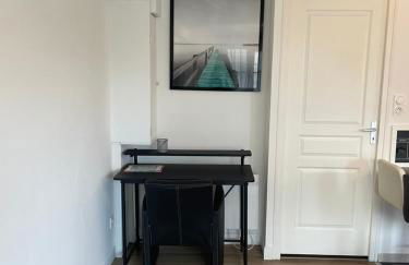 T2 Cosy avec jardin et parking gratuit à Troyes - Foto 5