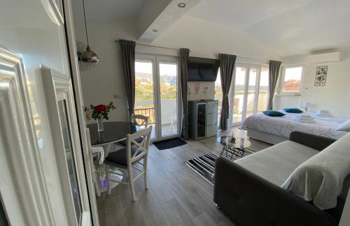 Ana Marija - Foto 45