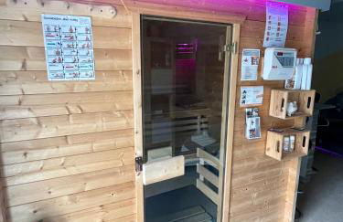 Ferienwohnung Schlossblick - 4 Sterne Sauna Pool Whirlpool exklusiv - Foto 47