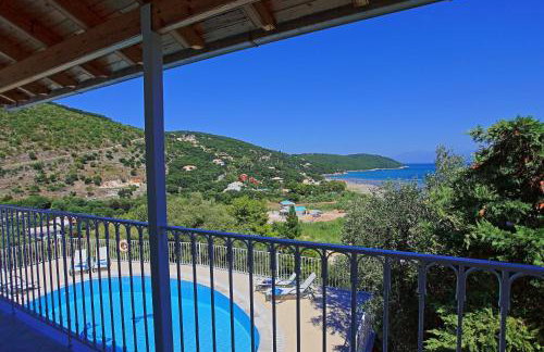 Beach Villa Oneiro - Photo 3