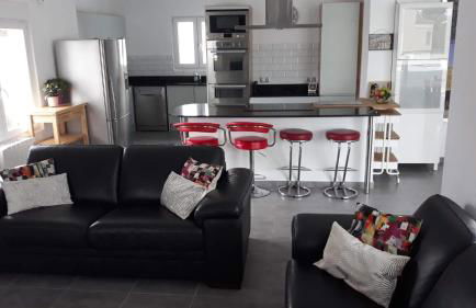 Torreguadiaro Villa - 2 mins walk from the bars and restaurants - Foto 55