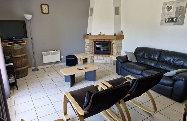 Pretty Villa With Above Ground Pool - Foto 12