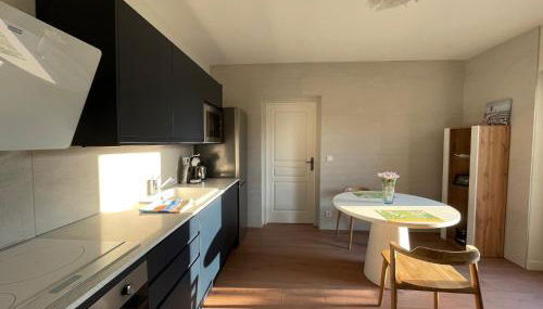 Les Hauts de Locmiquel apartment with private heated pool - Foto 2