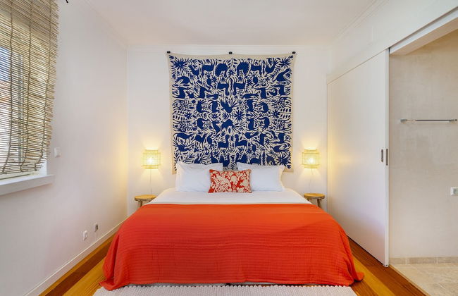 Stylish Sunny Penthouse Near Cascais Center & Greenspace - Photo 10