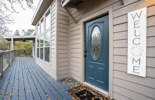 Serene Hill Country Home w/ Romantic Garden Escape - Foto 30