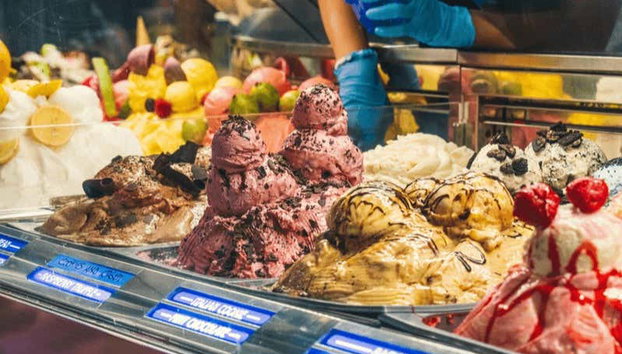 Las Vegas Street Food Tour - Photo 2, Enjoy an ice cream!