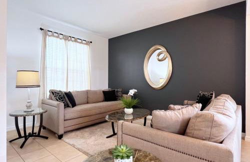 Gorgeous 6Bd Pool Hm Providence-2256CA - Photo 4