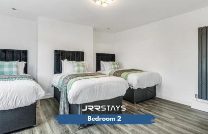 JRR STAYS 3Bed Sleeps 8- Coventry/Antsy M6-J2 CV7 - Photo 19