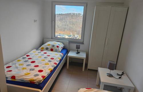 Siegen - Geisweid Work and stay Neu Modernisiert 3 Schlafzimmer Badezimmer Wohnzimmer Balkon - Foto 56