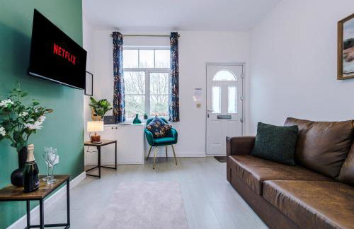 Stunning 3-bed home in Nantwich by 53 Degrees Property - Amazing location, Ideal for Groups - Sleeps 6 - Foto 3