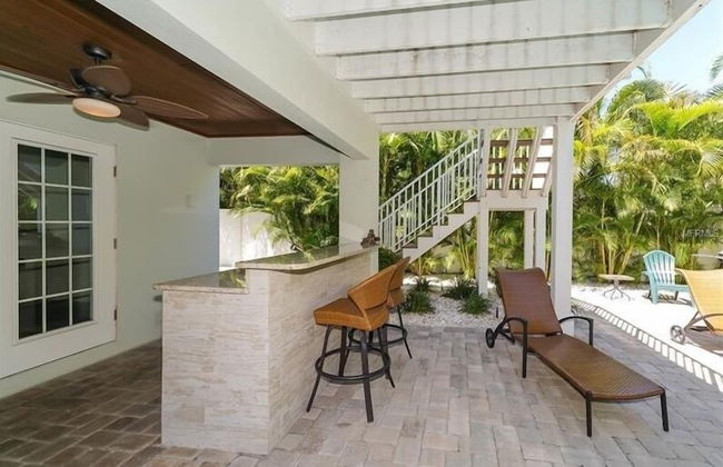 Footprints in the Sand managed by Beach Retreats - Photo 36