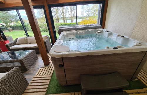 Grande Maison au Bord d'un Lac avec Spa, Jardin Clôturé et Proche du ZooParc de Beauval - FR-1-591-336 - Foto 22