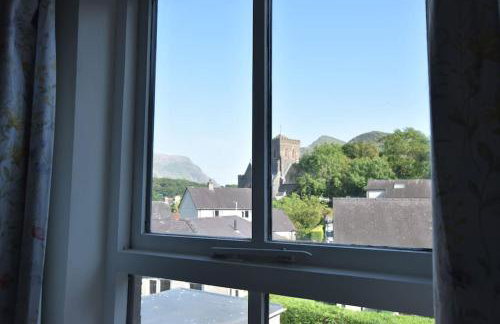 Perfect for Snowdon. Groups, families+dogs welcome - Photo 21