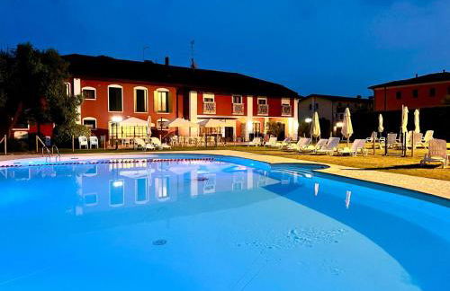 Hotel Residence - Il Giardino del Cigno - Photo 3