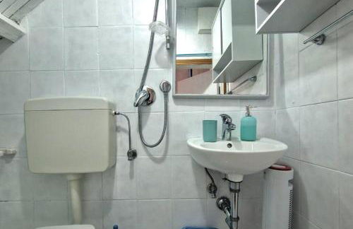 CASA DEL MARINAIO - Relax in pieno centro - WiFi - 6 posti - Foto 9