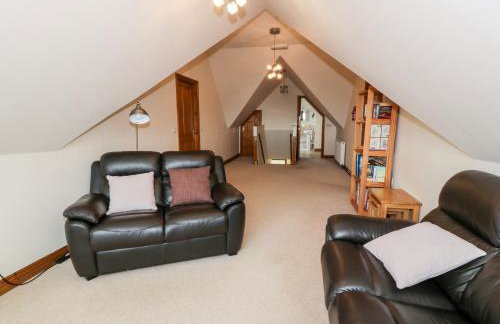 Cairnhapple House - Photo 16