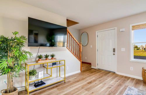 Charming 2BR Home w Outdoor Space & BBQ Grill - Foto 9